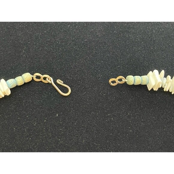 Lot 2 Puka Shell Necklaces 16" Surfer Hawaiian Chunky Boho Natural Shells VTG - Picture 12 of 14